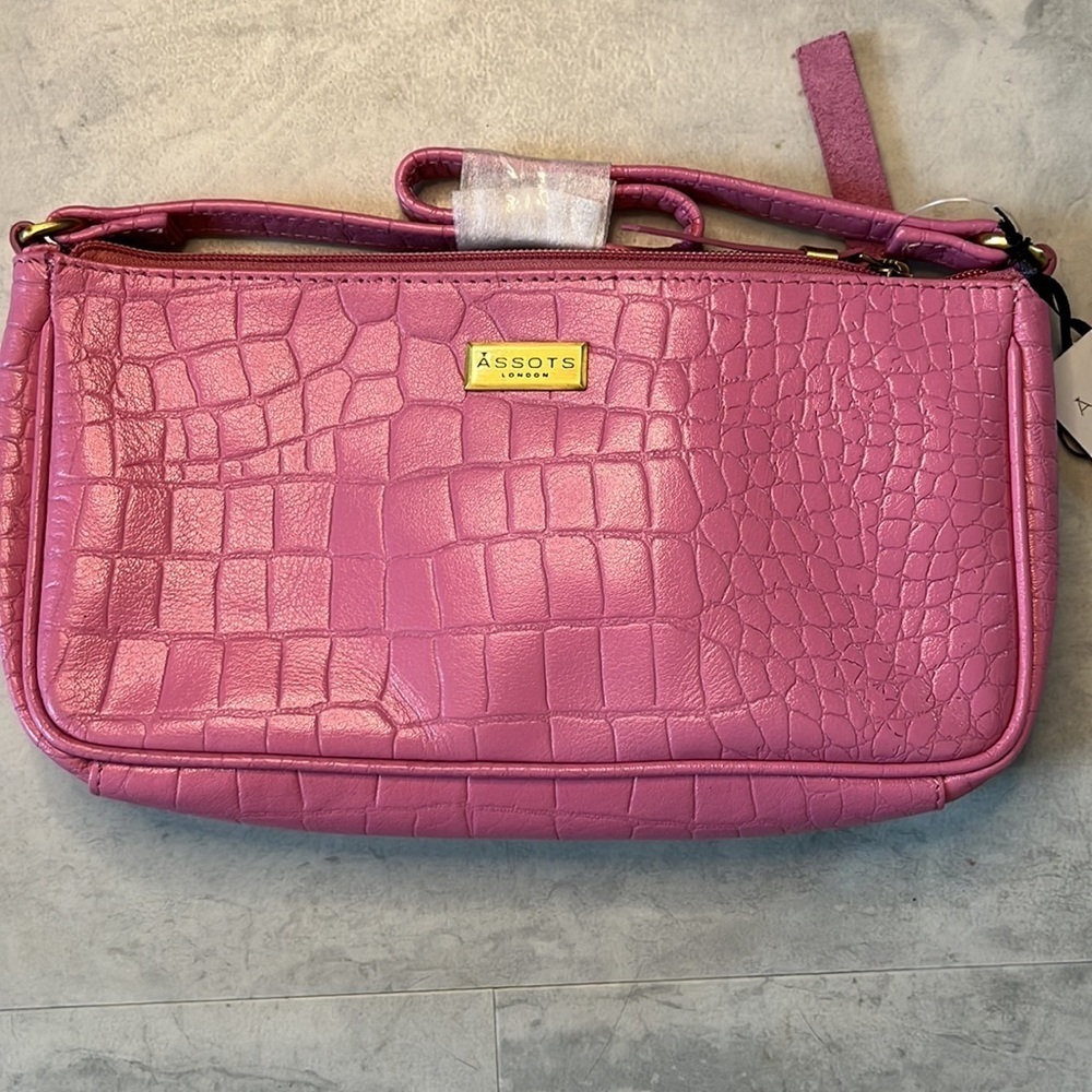 Zara Assots Genuine Leather CrocPatterned NWT shoulder bag Pink/ Gold hardware - Picture 2 of 14